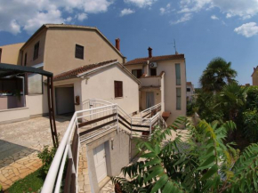 Apartments with a parking space Pula - 20809